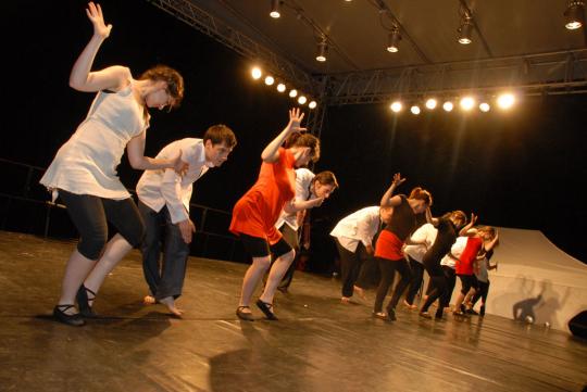 Etudes on Movement 211