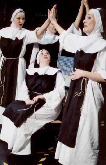 Nunsense 319