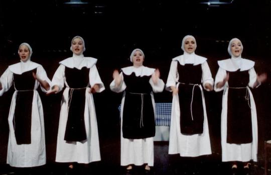 Nunsense 320